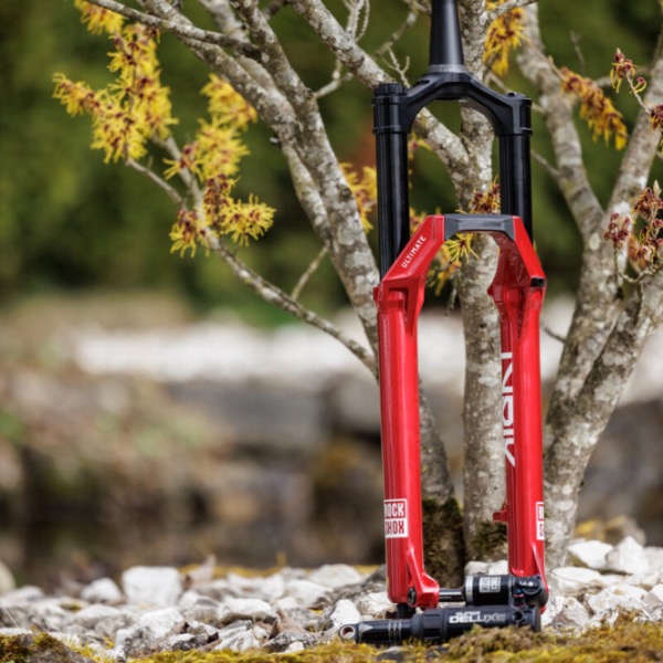 Eerste rit: 2027 RockShox Zeb en Lyrik vernieuwd